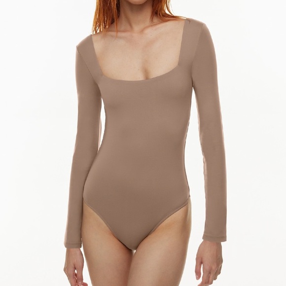 Aritzia Babaton Original Contour Squareneck Bodysuit Women’s Sz S - Picture 2 of 6